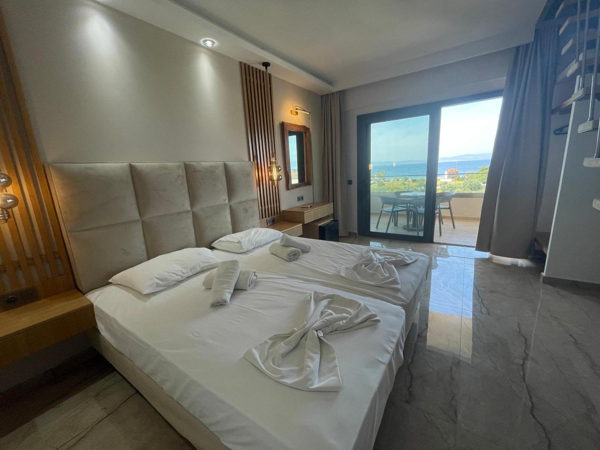 Rachoni Amazing Rooms And Maisonettes Skala Rachoni  Luaran gambar